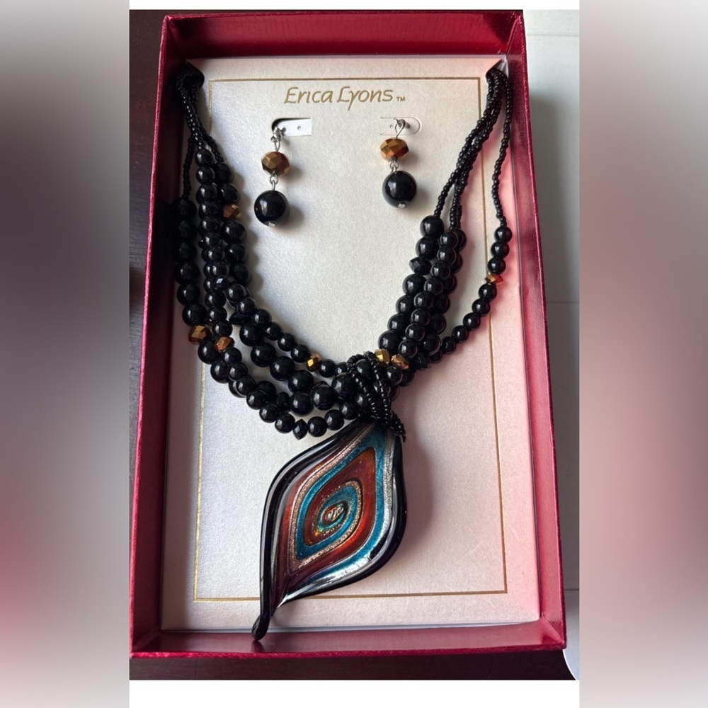 Erica Lyons Black and Teal Pendant Necklace Set - Picture 2 of 2